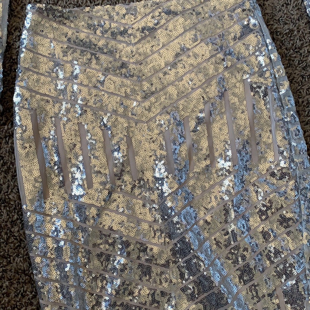 Sequin Crop Top Skirt Set - Picture 2 of 9